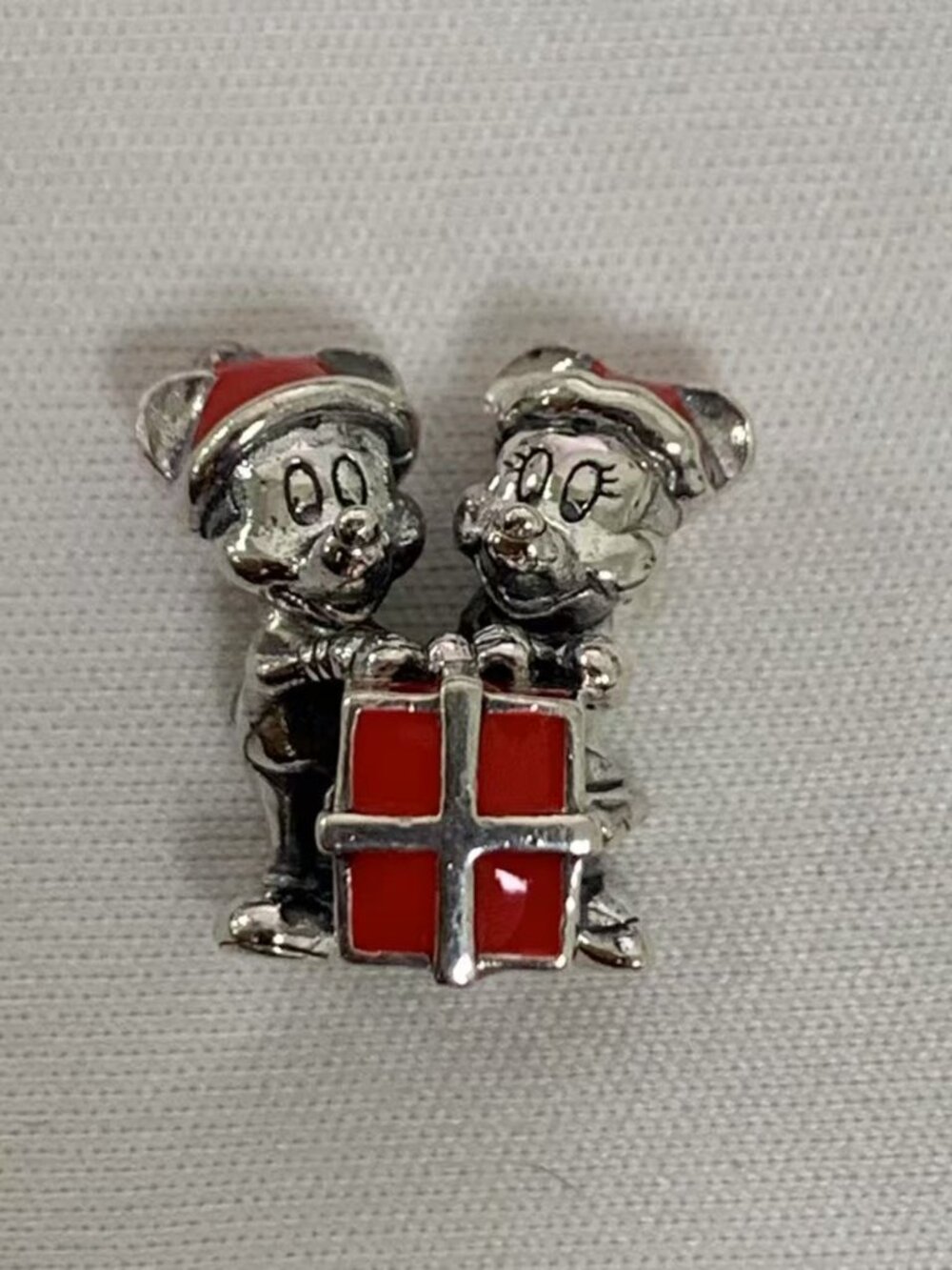 Pandora Disney Mickey Mouse and Minnie Mouse Present Charm, S925 Silver Jewelry